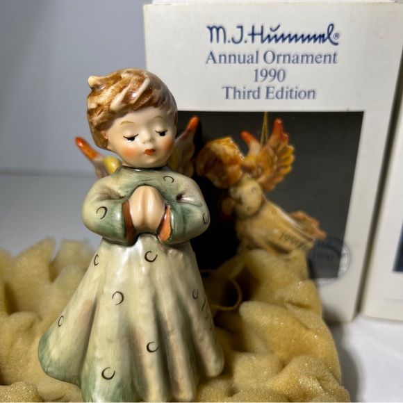 Hummel Annual Ornament 90׳s Lot Of 3 Peace On Earth~Vierte Auflage~Sweet Treats - Picture 7 of 10